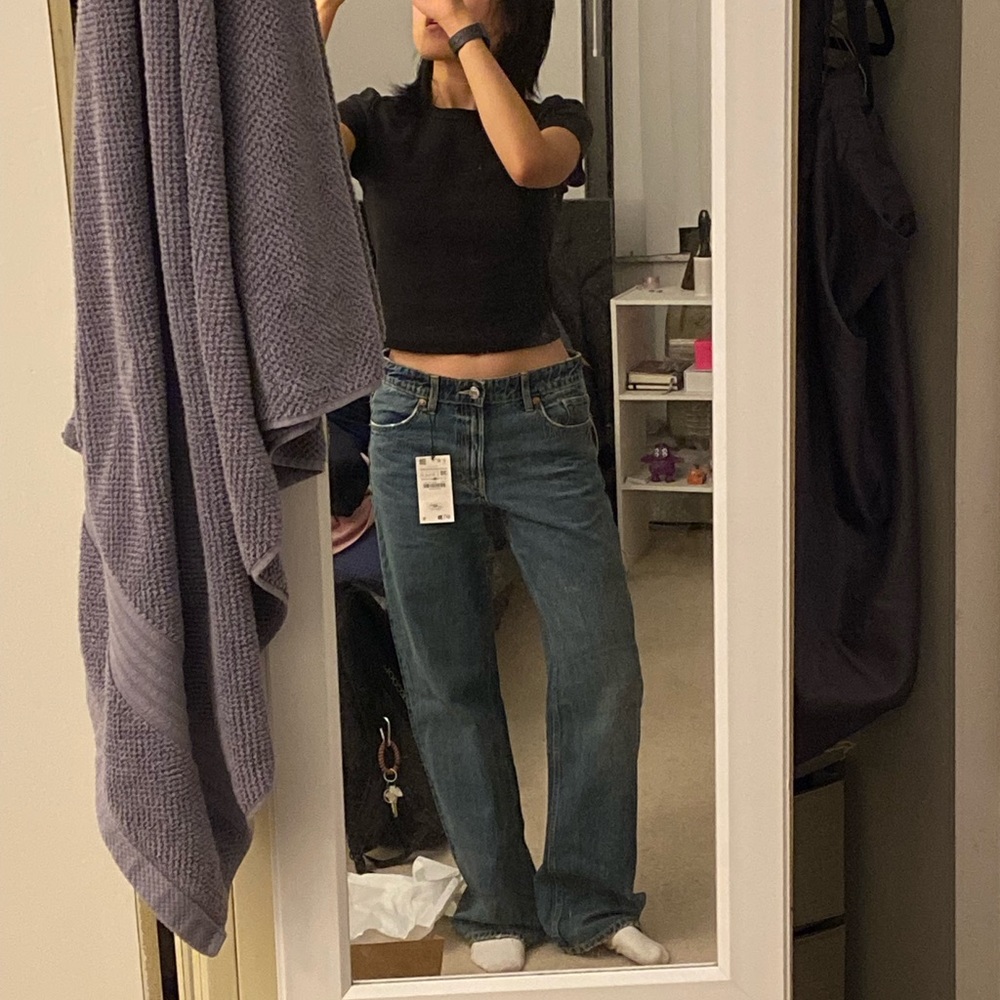 ZARA mid rise jeans